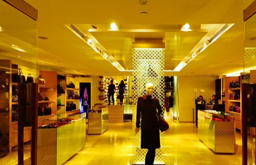 LED lighting works at the Longchamp store in Paragon